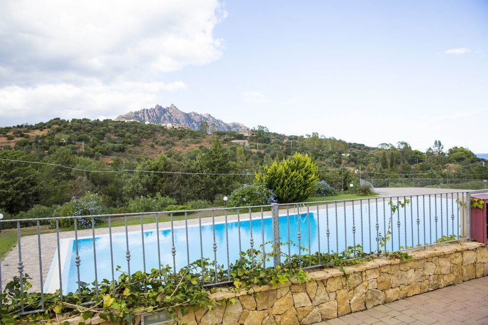 Babai Village - Abba Urci Marina di Gairo Extérieur photo